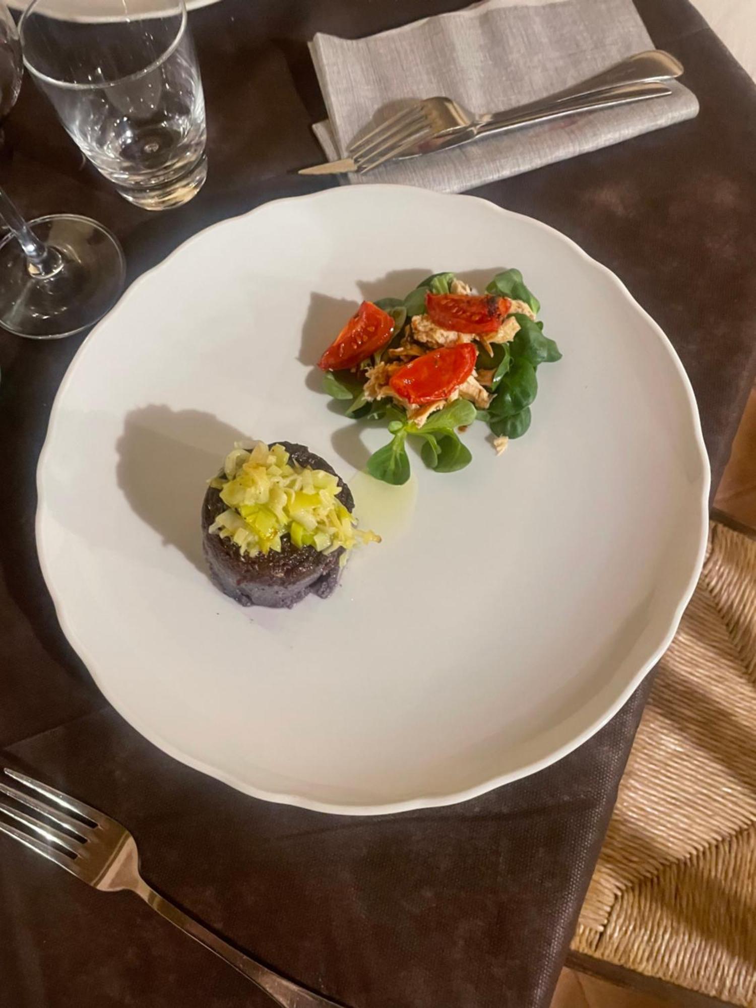 Ghigo La Locanda Di Torquato Montorgiali Екстериор снимка