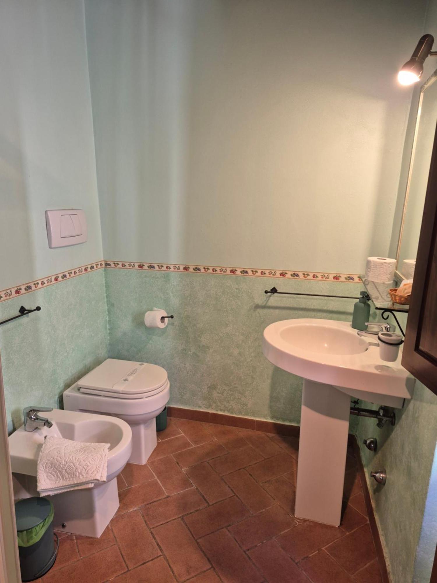 Ghigo La Locanda Di Torquato Montorgiali Екстериор снимка